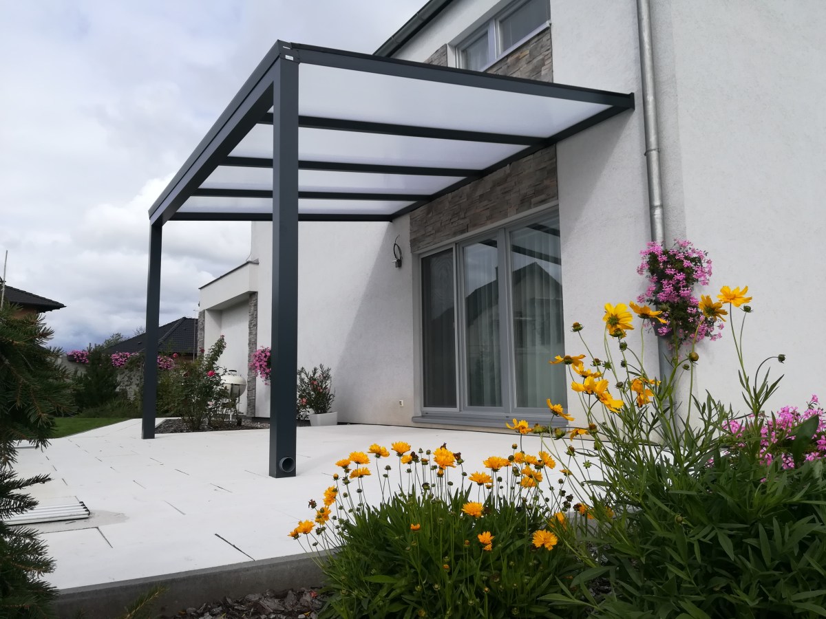 hliník pergola
