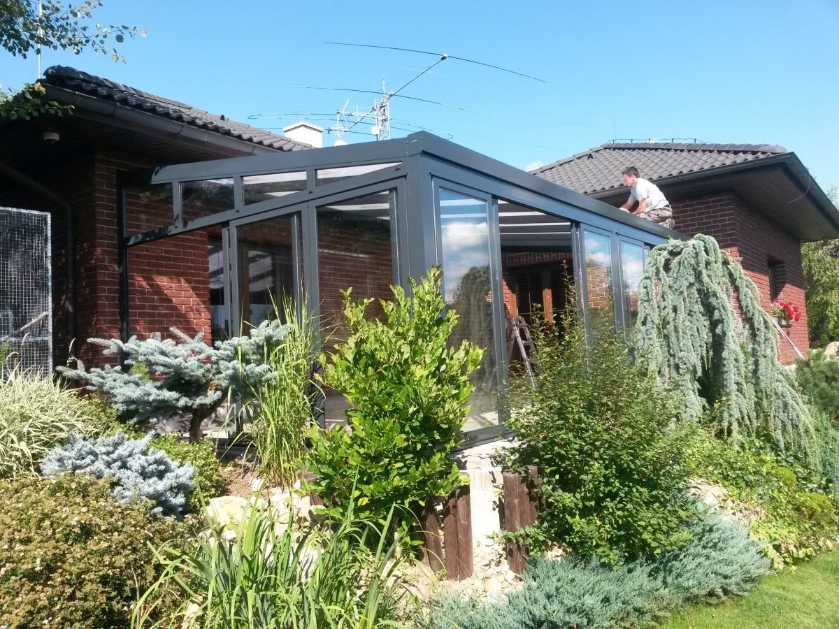 hliníková zimní zahrada s rostlinami