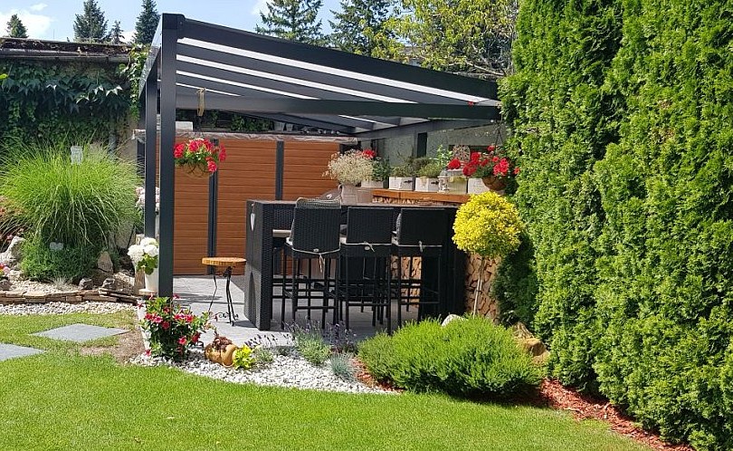 hliníkový altán s grilem